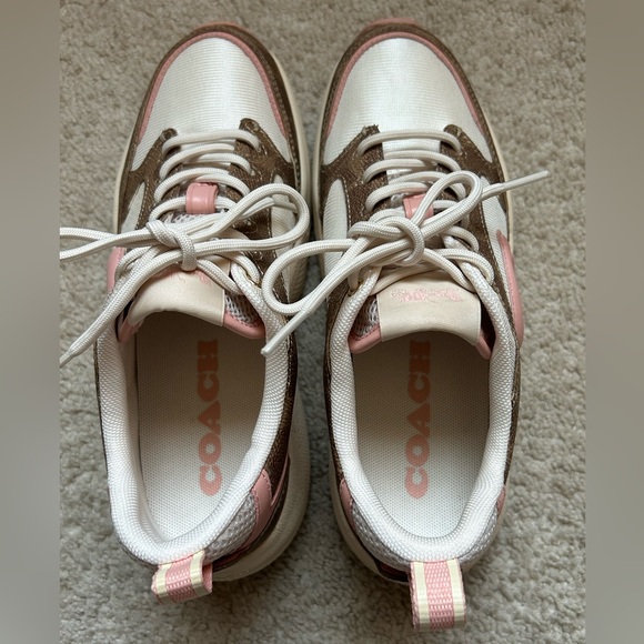 💜SOLD💜Coach Strider Sneaker In Signature Canvas Khaki/Light Pink Size 6B - Picture 8 of 13